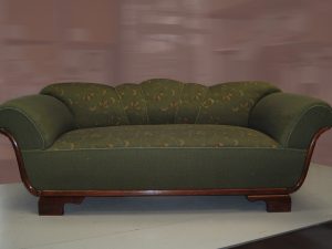 Elegantes grünes Diwan-Sofa im Jugendstil