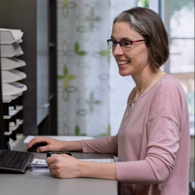 Mitarbeiterin Ellen Hensel